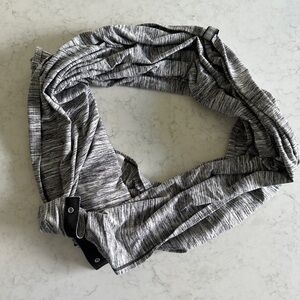 Lululemon scarf